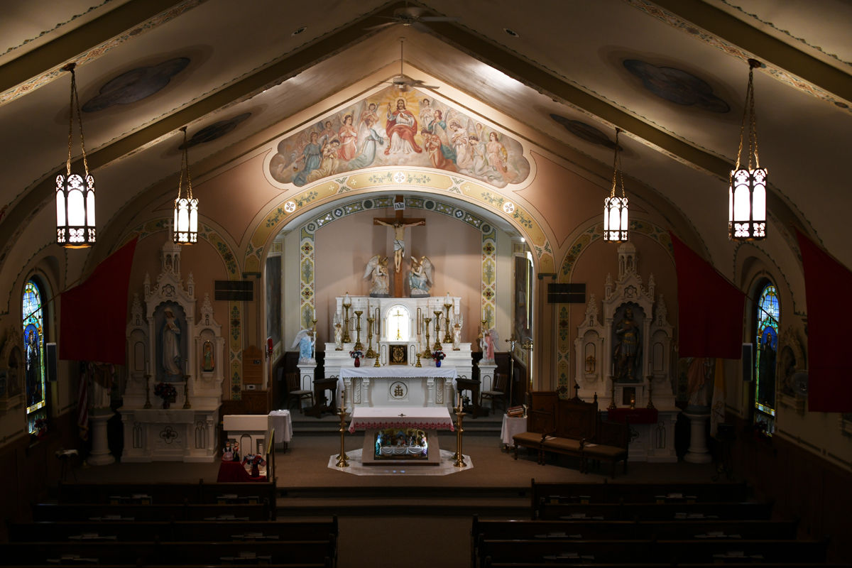 137 The beautiful interior of St. Wenceslaus Church in Verdigre, NE.JPG